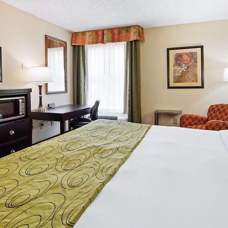 Best Western Plus Addison/Dallas Hotel Экстерьер фото